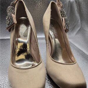 Women's Tan Embellished Heels